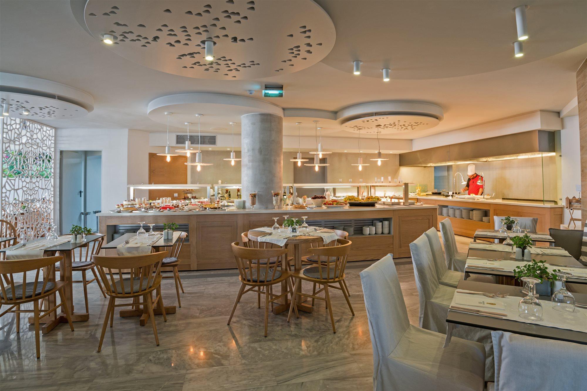 Nefeli Hotel Платанес Экстерьер фото